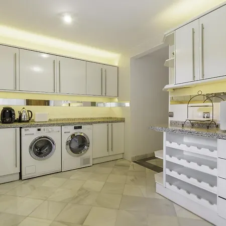 Homeforguest Luxurious With Sea Views And Private Pool In Puerto Banus Apartment *