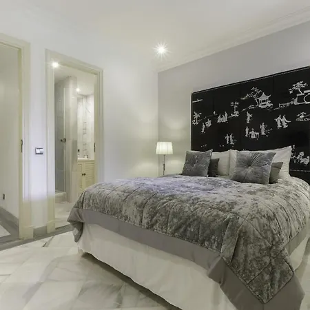 Homeforguest Luxurious With Sea Views And Private Pool In Puerto Banus Apartment Marbella